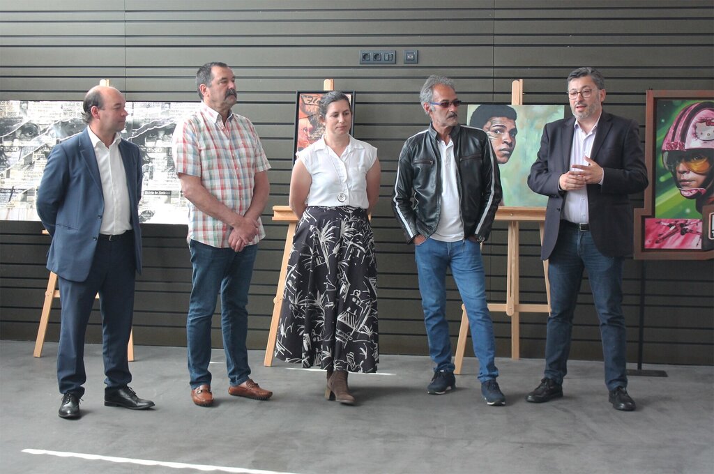  INAUGURADA A EXPOSIÇÃO DE PINTURA DE JOSÉ DE OLIVEIRA E EMANUEL OLIVEIRA NA COMUR-MUSEU MUNICIPA...