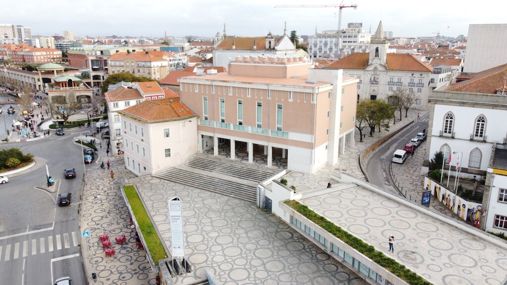 Requalificação da Escada e Terraços junto ao Edifico ATLAS – Café Ria