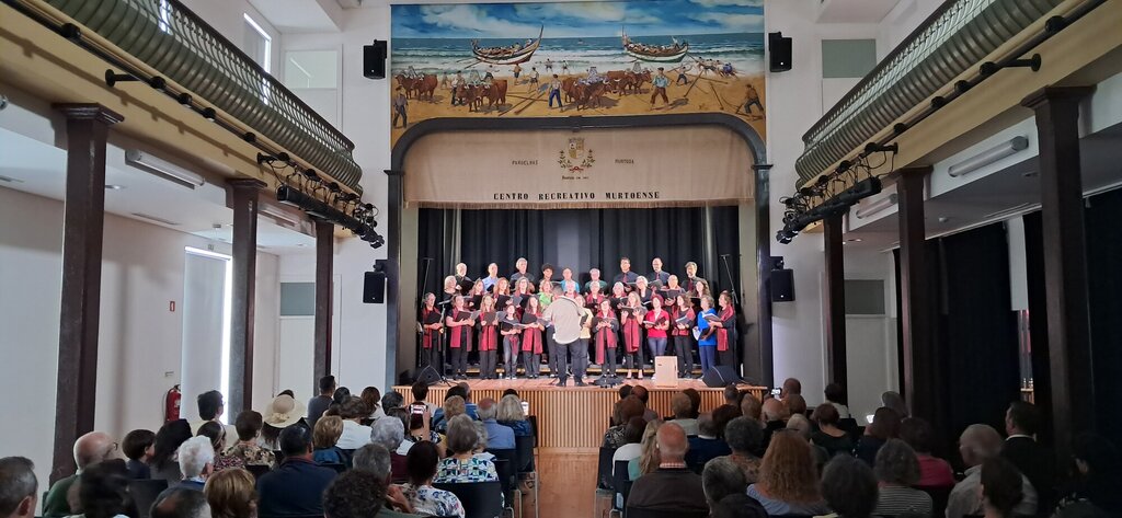 “ENCONTROS DE VERÃO” JUNTOU CORO DE SANTA MARIA DA MURTOSA E CORO BUSCA-PÓLOS NO CRM-OFICINA DE D...