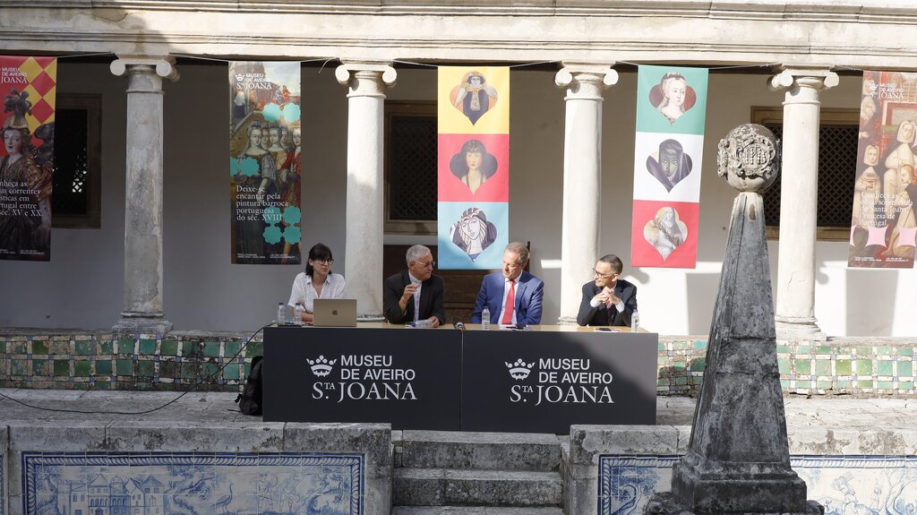 Aveiro celebrou tradição e modernidade com a nova imagem do Museu de Aveiro / Santa Joana