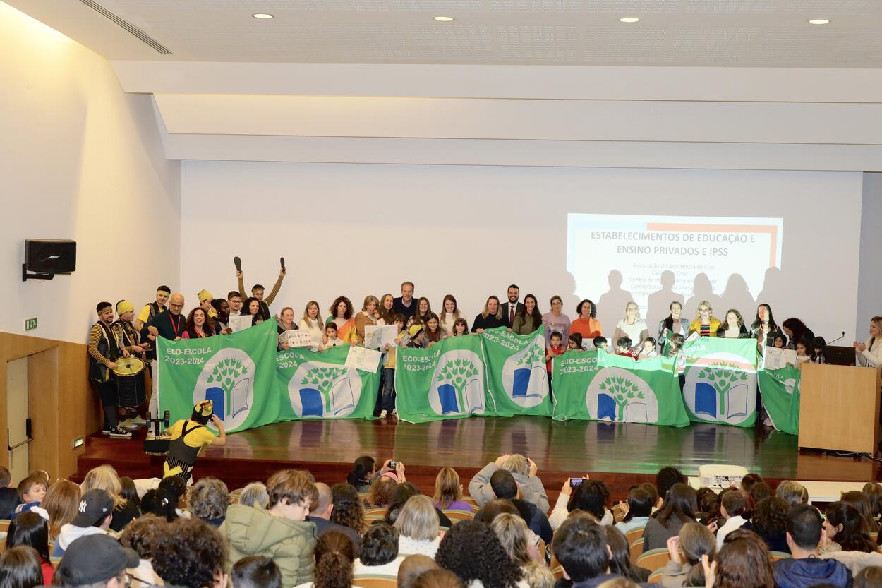 Bandeiras Verdes entregues a 35 Estabelecimentos de Ensino do Município