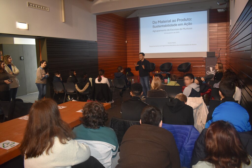 COMUR-MUSEU MUNICIPAL RECEBEU “ENCONTRO COM O CIENTISTA” PARA ALUNOS DO ENSINO ESPECIAL